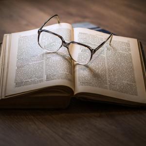 国产TS系列紫苑女仆装3p
